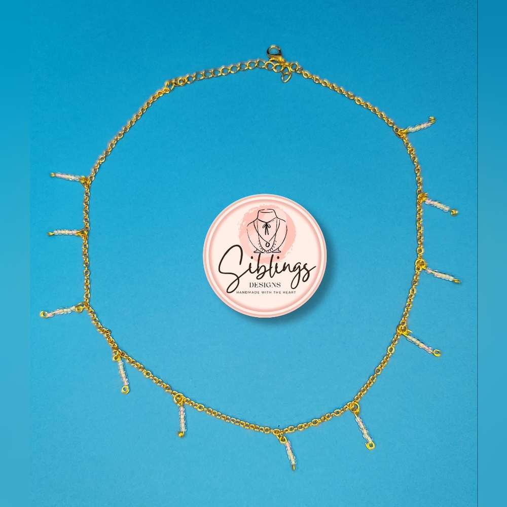Necklaces and bracelets - Picture 2 of 10